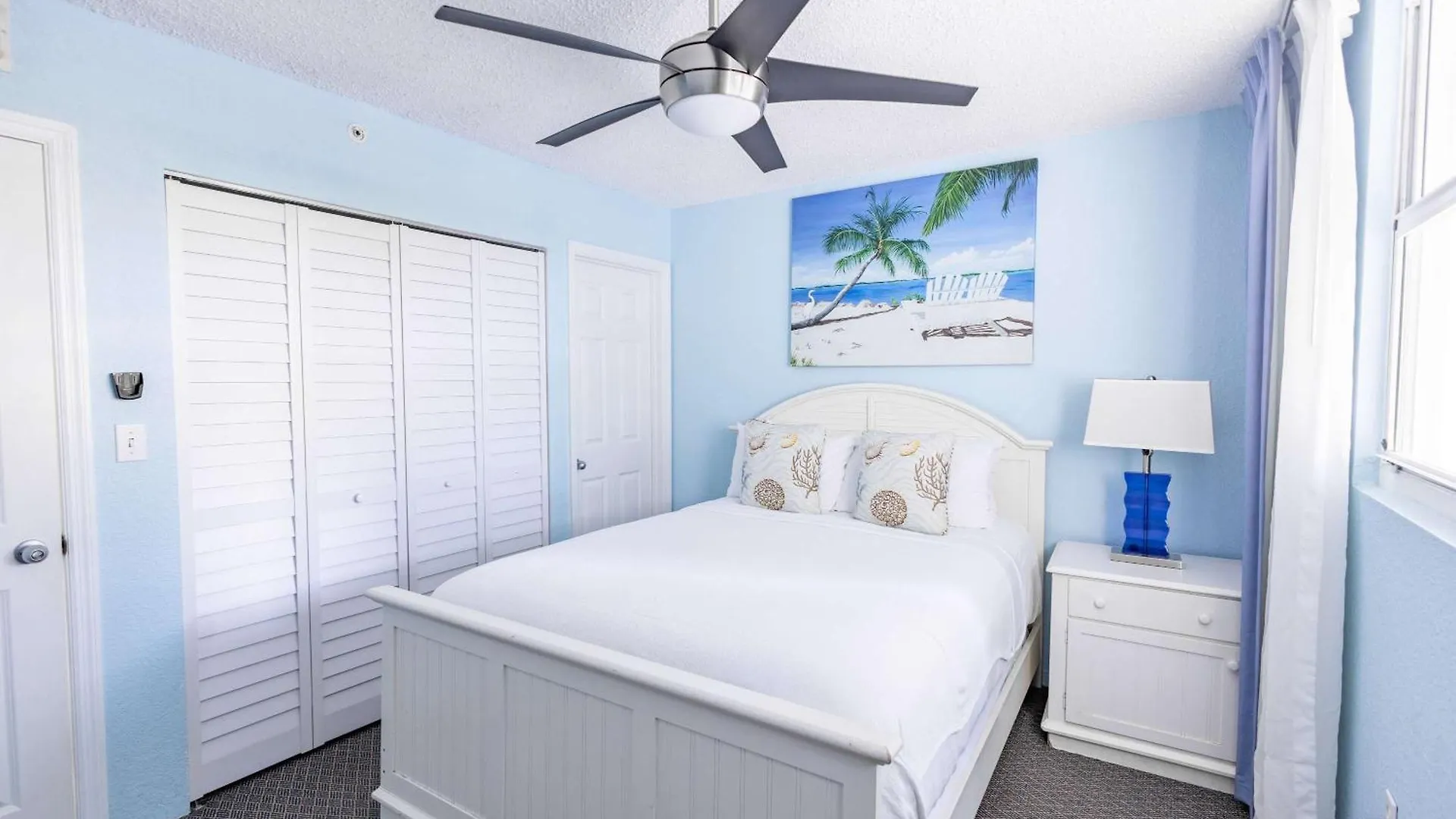 The Trinidad -Pool & Parking Villa Key West